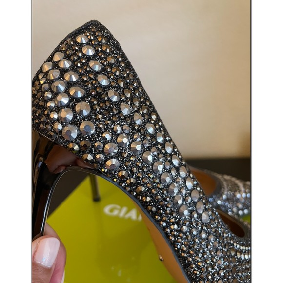 Gianni Bini (Worn ONCE) Mairah Studded Sparkly Heels - Sz 7 - Picture 7 of 12